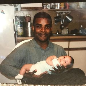 Meet your Posher, Carlos